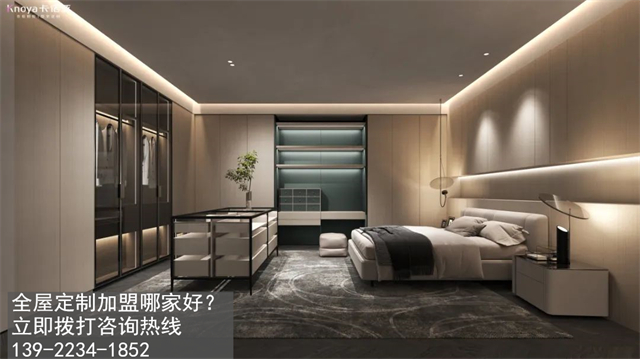 成品衣柜和定制衣柜哪個更好？成品衣柜和定制衣柜區(qū)別